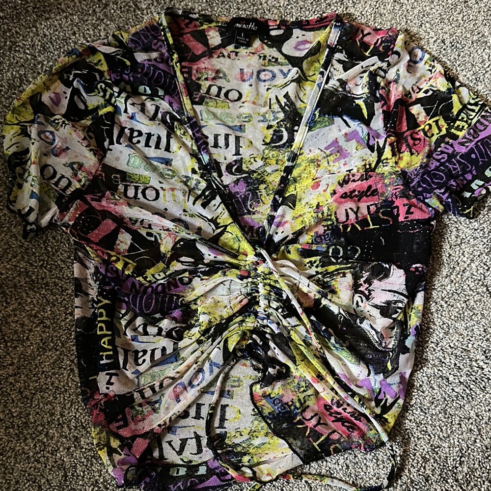 Multicolor Graphic Print Women's Top by Minette